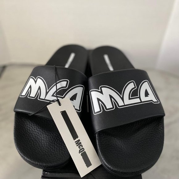 MCQ ALEXANDER MCQUEEN Logo Slides size: 12 US / 45 EU main image 8